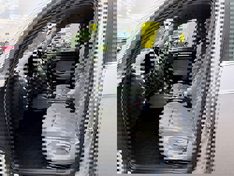 Image Audi A3 SPORTBACK 1.4 150 Design luxe Full leds GPS Caméra Carplay Virtual Sièges cuir Régul Clim auto Gtie 1 an